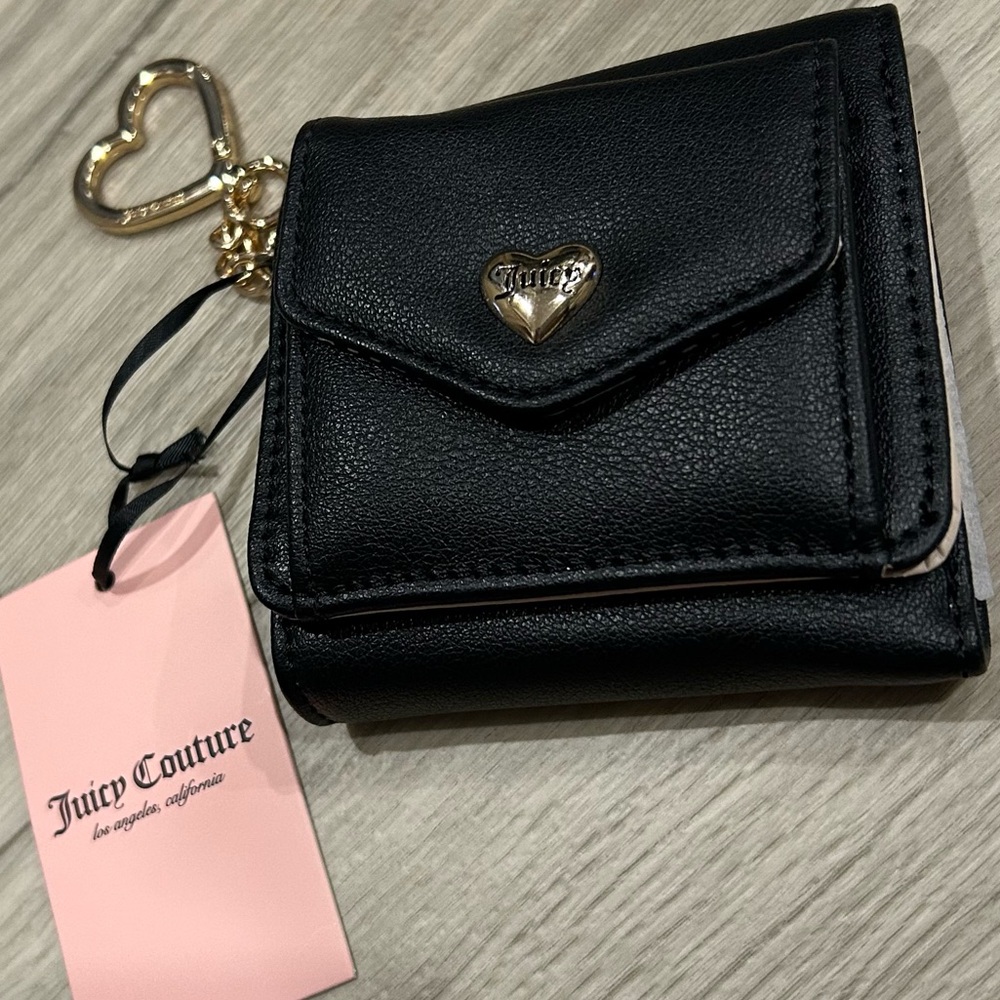 NWT Juicy Couture Black Wallet with Heart Accent